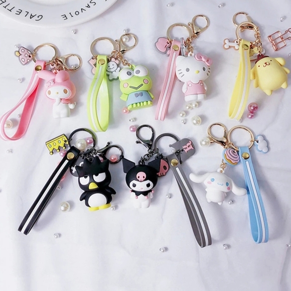 💥Host Pick💥  BOGO!! Bundle for discount!! Cinnamoroll Keychain! - Picture 3 of 3